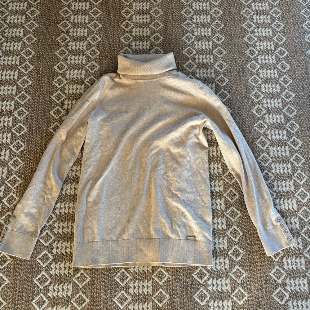 Tommy Hilfiger turtle neck